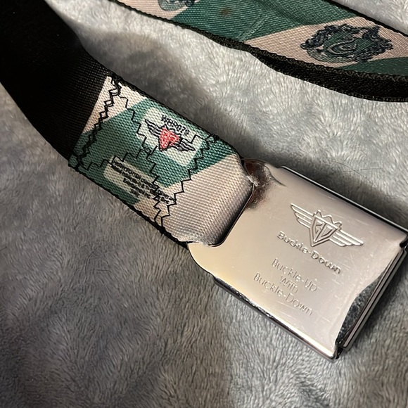 Slytherin Crest Harry Potter safety belt seatbelt buckle belt 25” to 45” waist - Picture 10 of 10